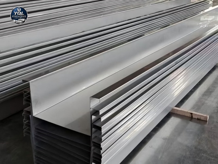 Stainless Steel Gutter & Trough Manufacturer | 304/316L Roof Gutters, Drainage Troughs 