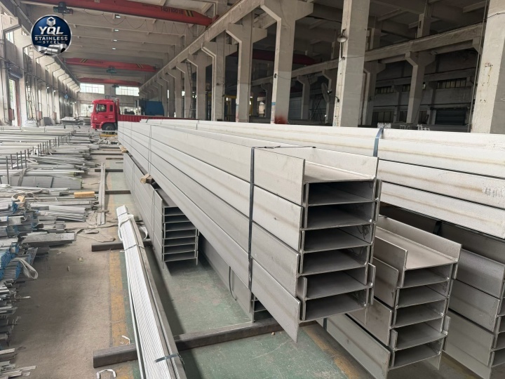 Stainless Steel I-Beam Manufacturer | 304/316L Hot Rolled & Cold Drawn
