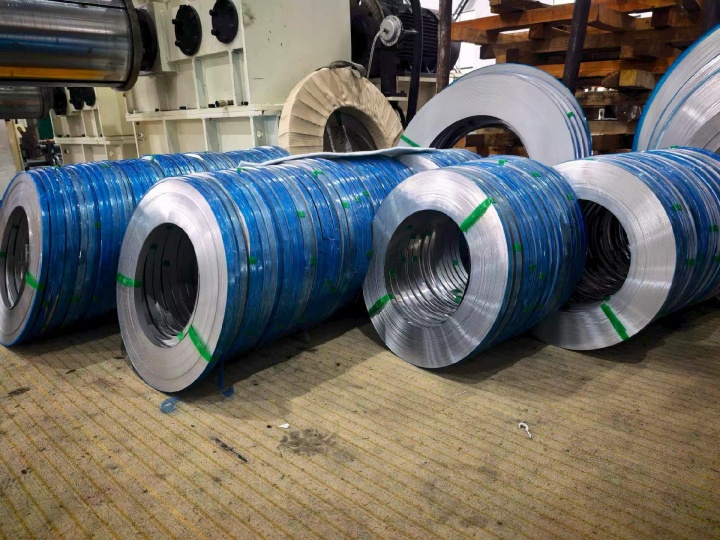 Precision Stainless Steel Strip | 301 Full Hard Spring Strip | YiquLu Metal