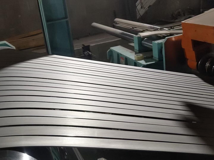 Stainless Steel Hot Rolled Strip Manufacturer | 304/316L/310S/430 No.1 Hot Rolled Narrow Strip