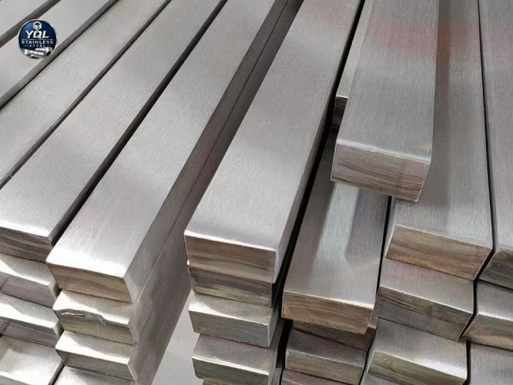 Stainless Steel Flat Bar Manufacturer | 304/316L Hot Rolled & Cold Drawn Flat Bars
